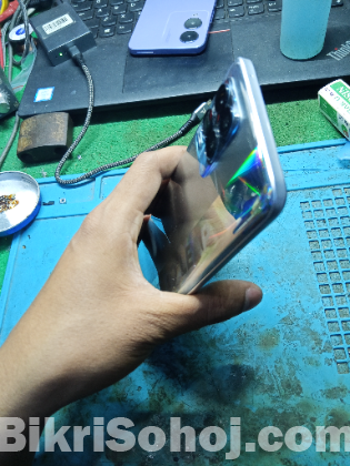Realme 8